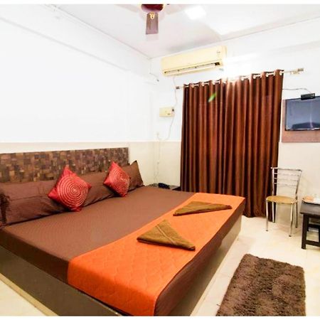 Hotel Premium Travellers # Inn Near Temple - Fully Air Conditioning Hotel - Hygiene And Spacious Room - A Top Rated Luxuary Hotel Merces Luaran gambar