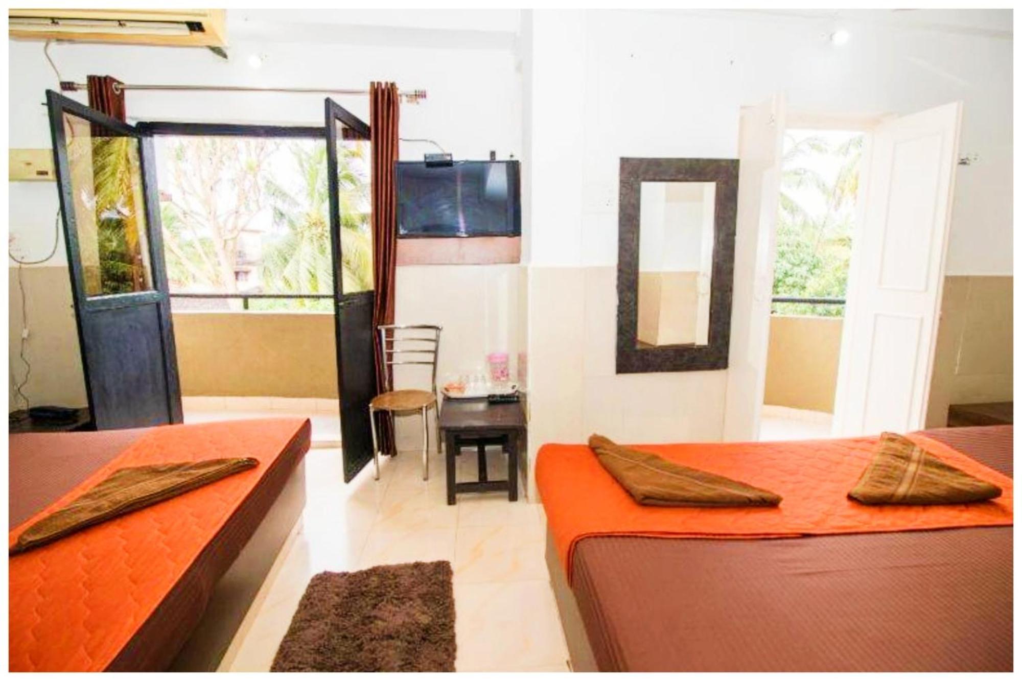 Hotel Premium Travellers # Inn Near Temple - Fully Air Conditioning Hotel - Hygiene And Spacious Room - A Top Rated Luxuary Hotel Merces Luaran gambar